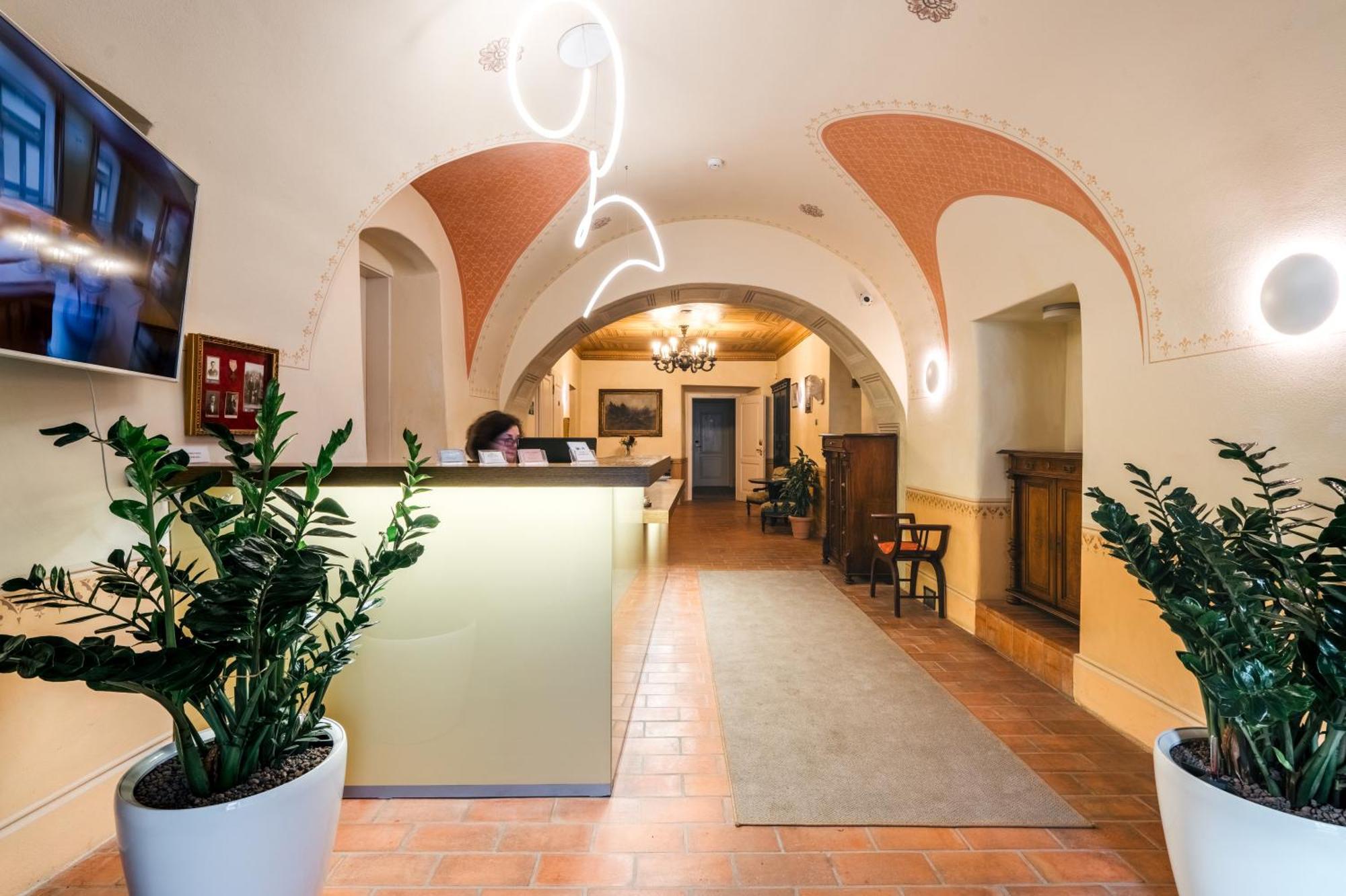 Hotel Latran Český Krumlov Extérieur photo