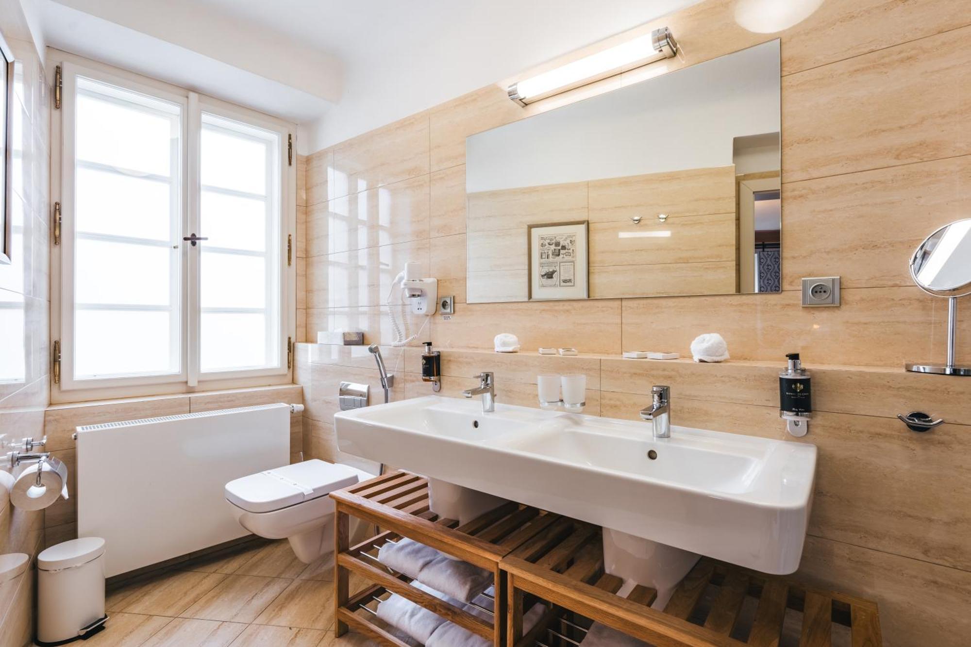Hotel Latran Český Krumlov Extérieur photo